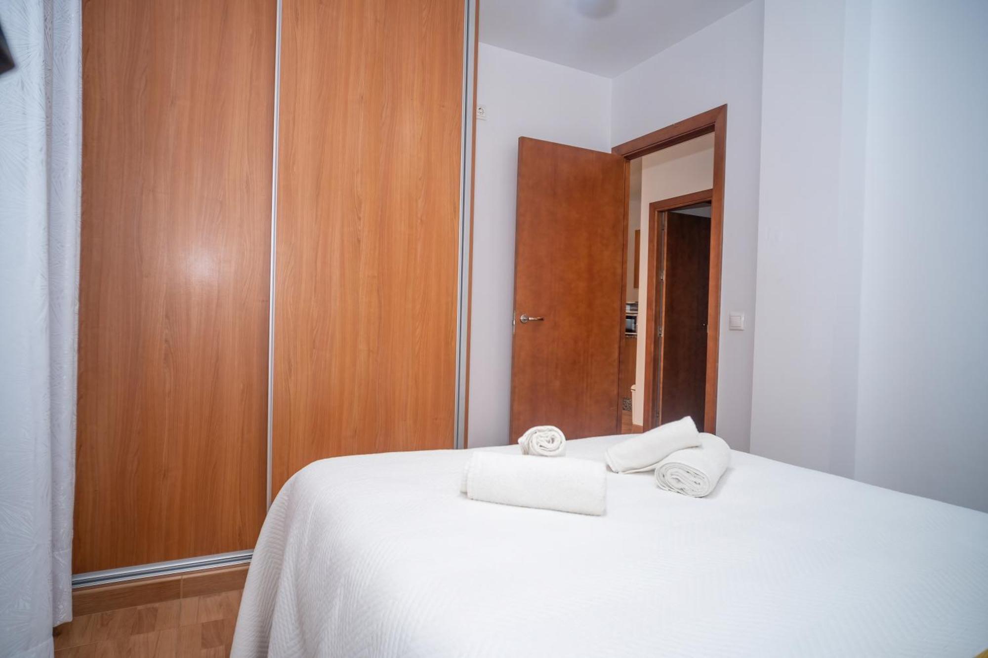 Apartamentos Tranquilos Conil Facil Aparcamiento コニル・デ・ラ・フロンテラ エクステリア 写真