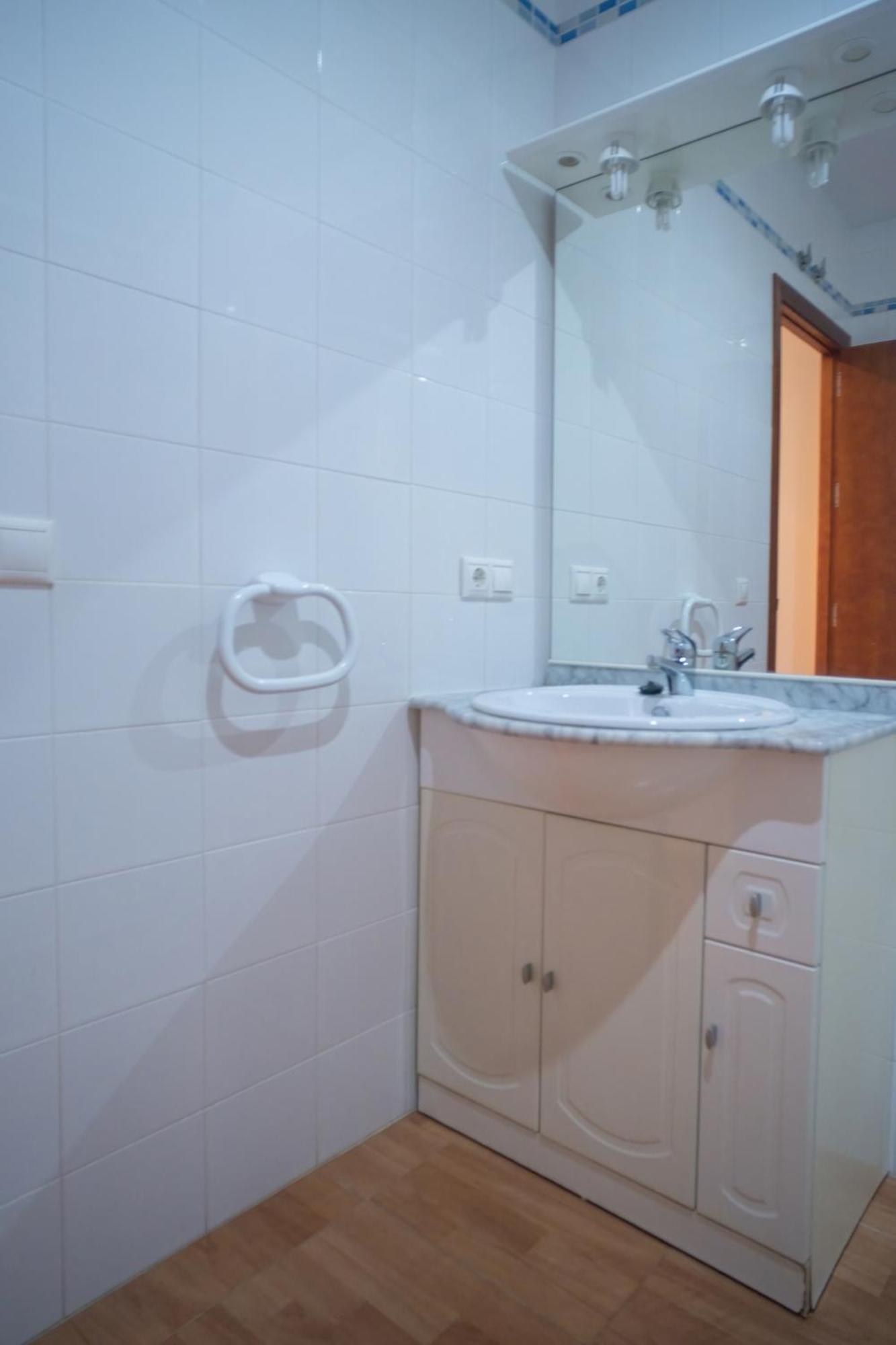 Apartamentos Tranquilos Conil Facil Aparcamiento コニル・デ・ラ・フロンテラ エクステリア 写真