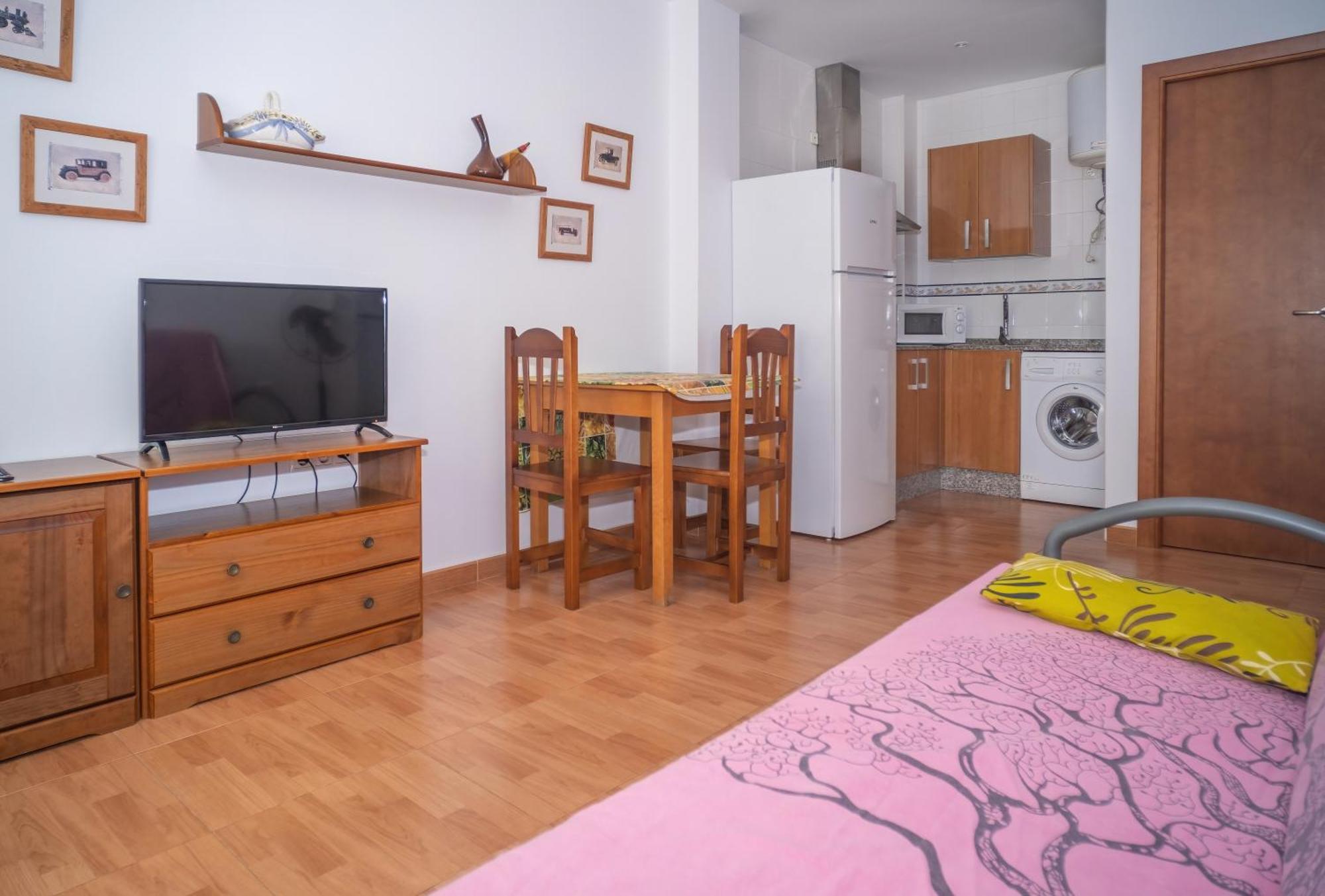 Apartamentos Tranquilos Conil Facil Aparcamiento コニル・デ・ラ・フロンテラ エクステリア 写真