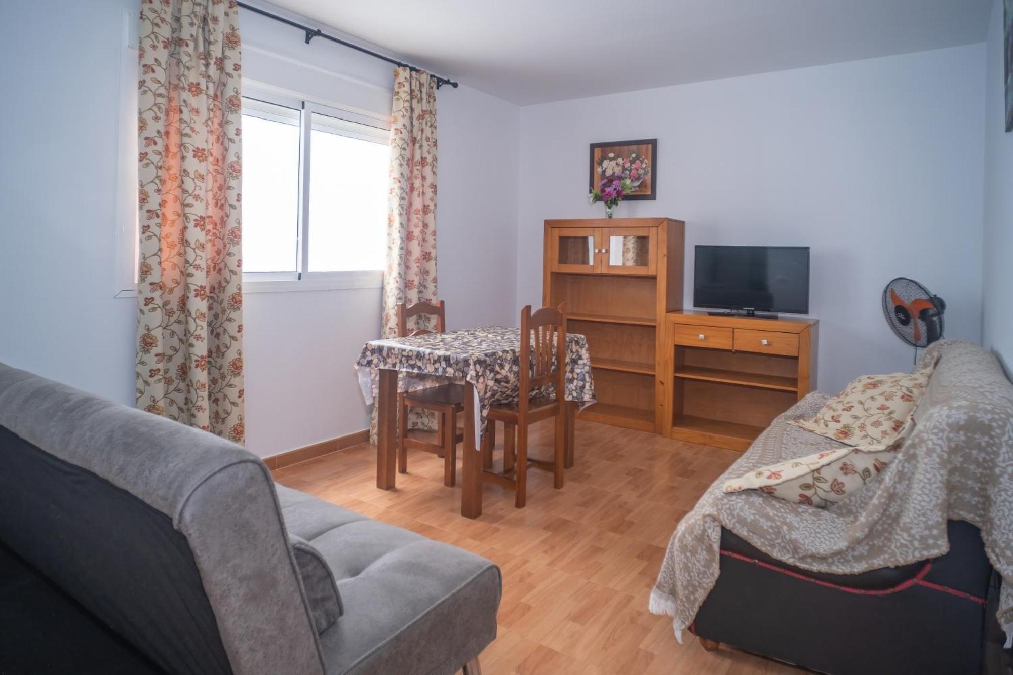 Apartamentos Tranquilos Conil Facil Aparcamiento コニル・デ・ラ・フロンテラ エクステリア 写真