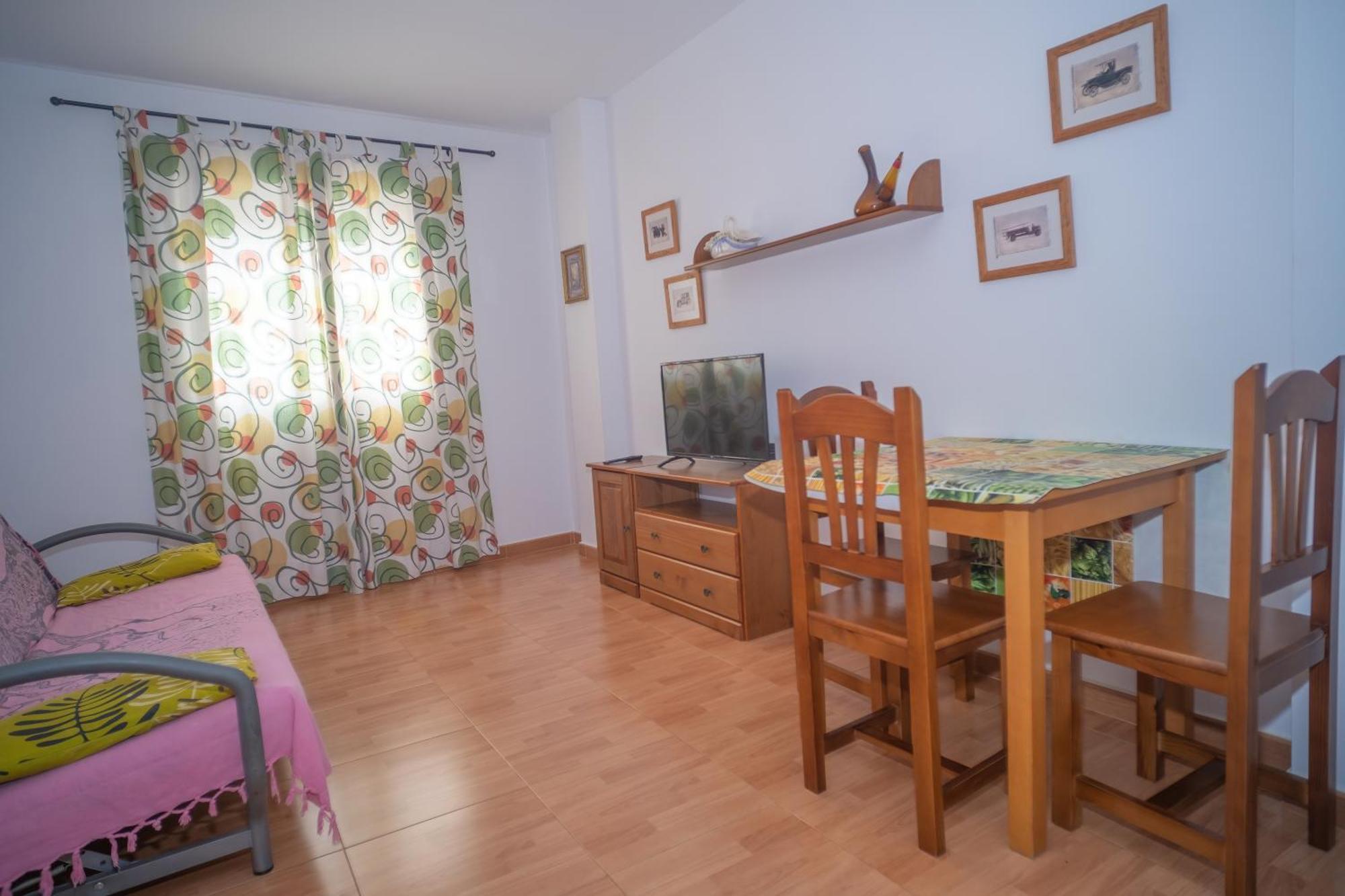 Apartamentos Tranquilos Conil Facil Aparcamiento コニル・デ・ラ・フロンテラ エクステリア 写真