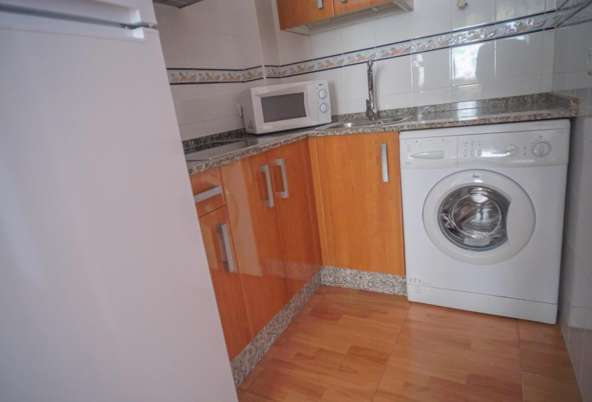 Apartamentos Tranquilos Conil Facil Aparcamiento コニル・デ・ラ・フロンテラ エクステリア 写真