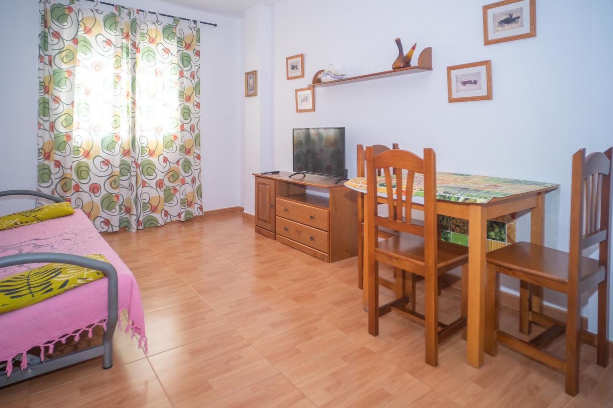Apartamentos Tranquilos Conil Facil Aparcamiento コニル・デ・ラ・フロンテラ エクステリア 写真