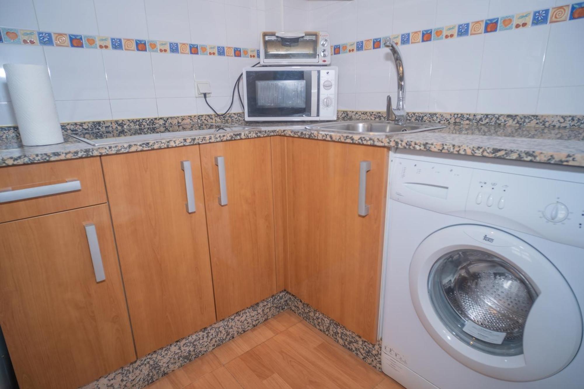 Apartamentos Tranquilos Conil Facil Aparcamiento コニル・デ・ラ・フロンテラ エクステリア 写真