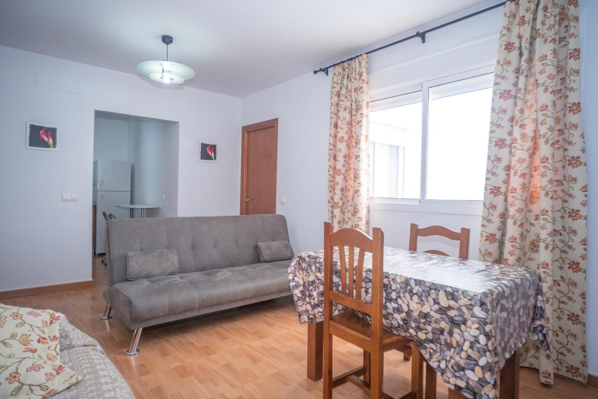 Apartamentos Tranquilos Conil Facil Aparcamiento コニル・デ・ラ・フロンテラ エクステリア 写真
