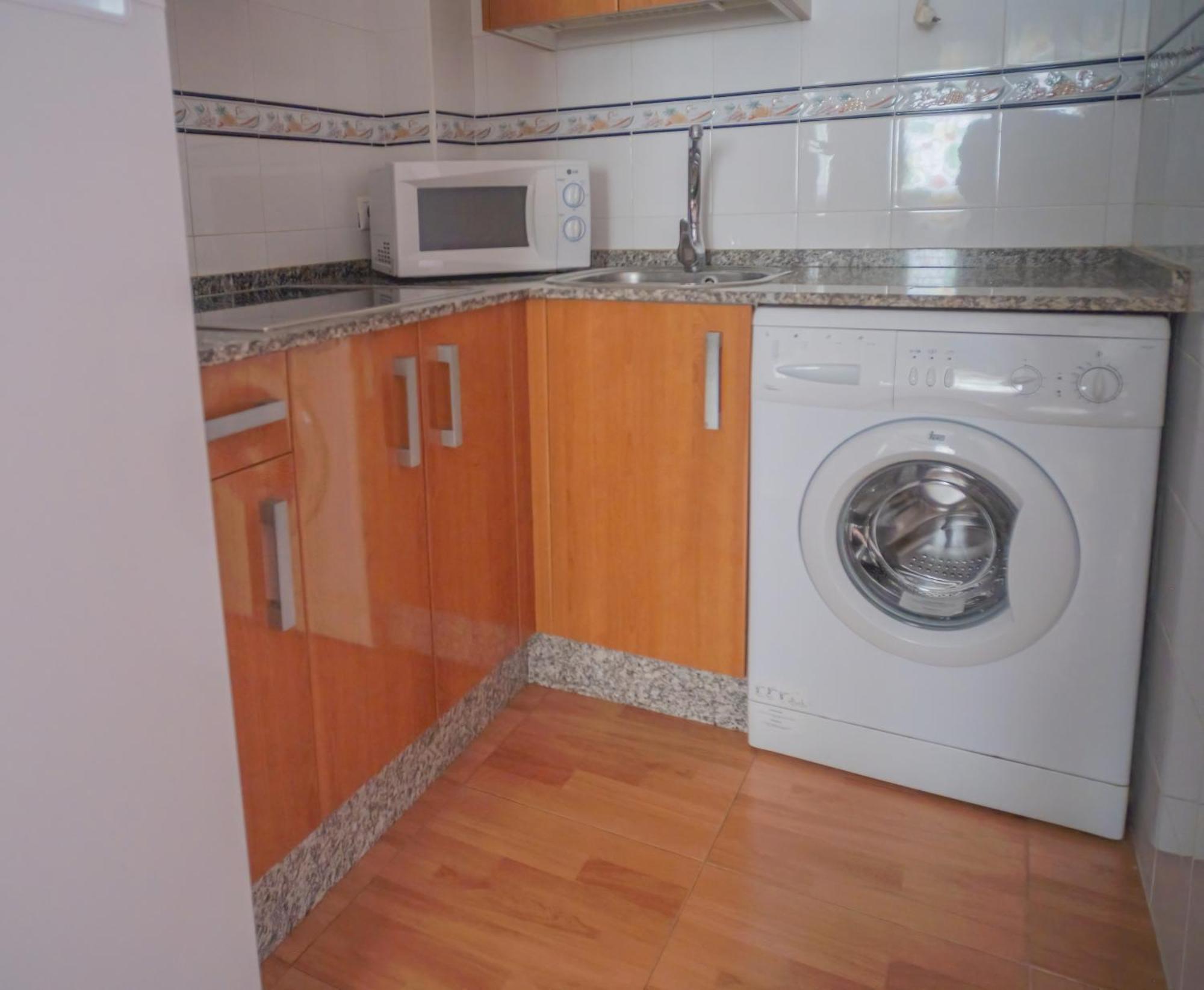 Apartamentos Tranquilos Conil Facil Aparcamiento コニル・デ・ラ・フロンテラ エクステリア 写真