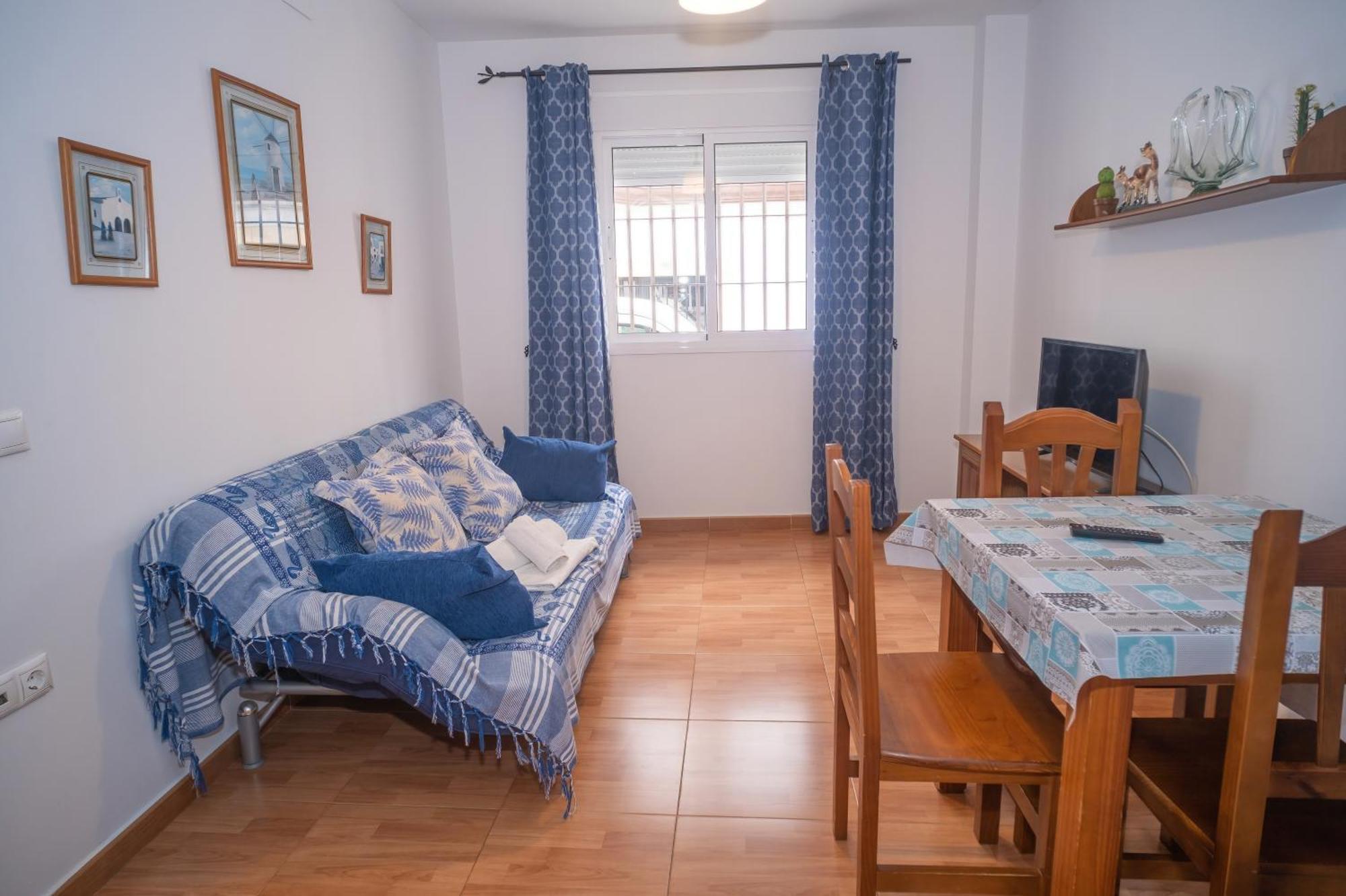 Apartamentos Tranquilos Conil Facil Aparcamiento コニル・デ・ラ・フロンテラ エクステリア 写真